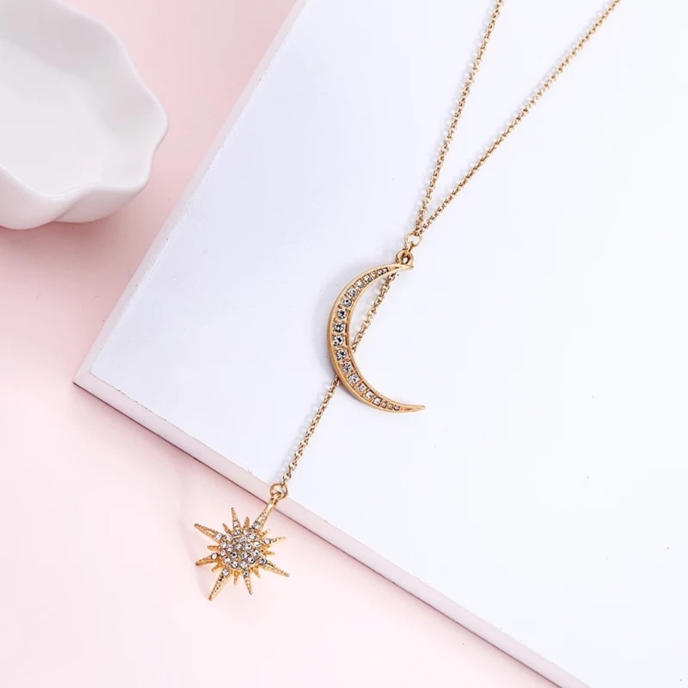 ✨Moon and Sun necklace ✨ - Picture 3 of 6